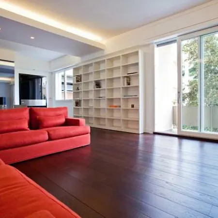 Gualandi Luxury * Bologna